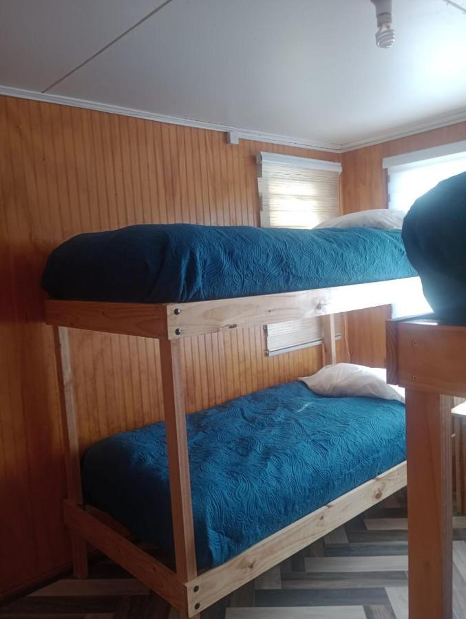 푸에르토나탈레스 Isla Yu Backpacker 호스텔 외부 사진